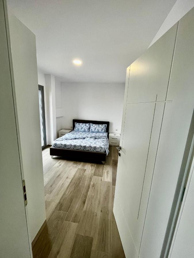 H&A Guest House Divjake Ngoại thất bức ảnh